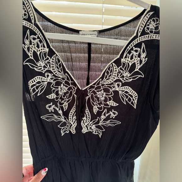 Embroidered top - Picture 4 of 4